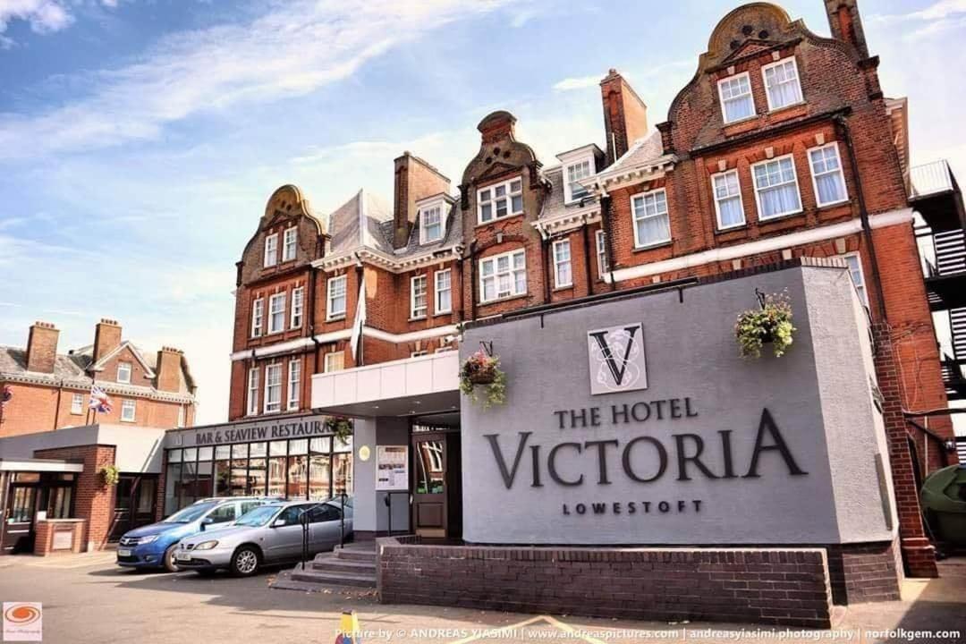לואסטופט Hotel Victoria מראה חיצוני תמונה