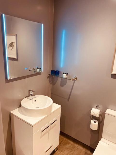 לואסטופט Hotel Victoria מראה חיצוני תמונה