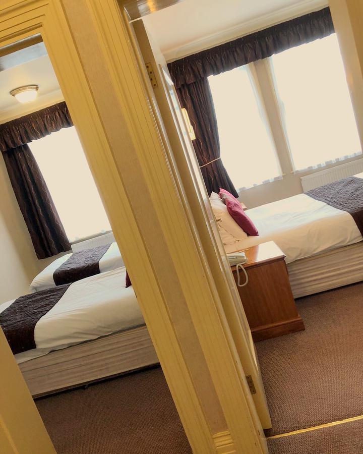 לואסטופט Hotel Victoria מראה חיצוני תמונה