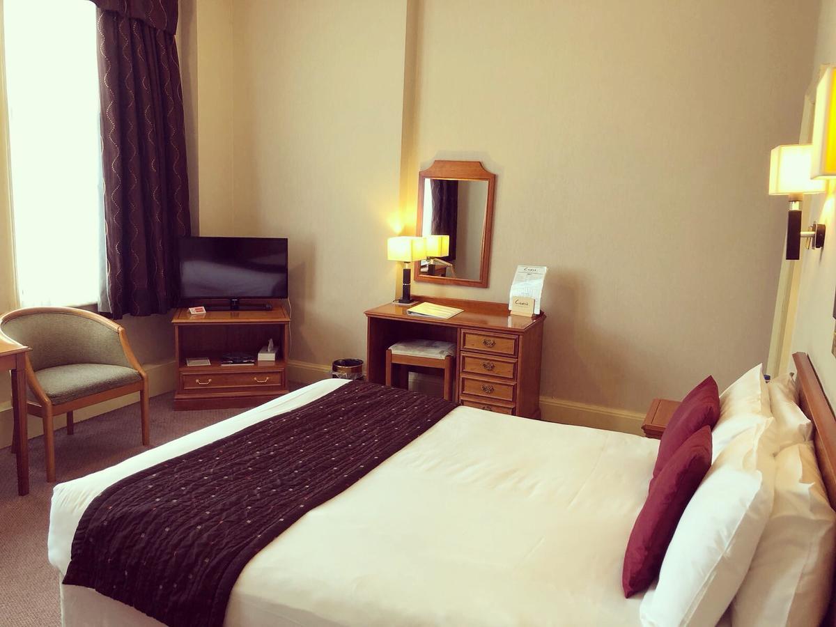 לואסטופט Hotel Victoria מראה חיצוני תמונה
