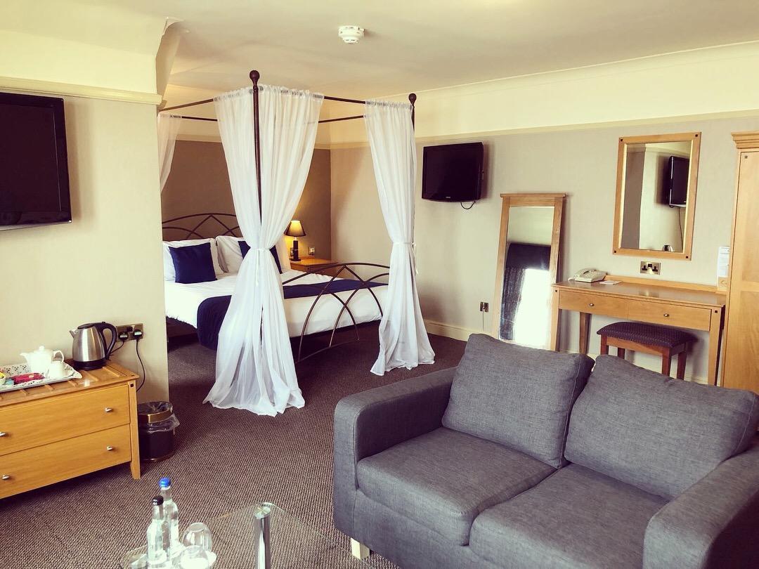 לואסטופט Hotel Victoria מראה חיצוני תמונה